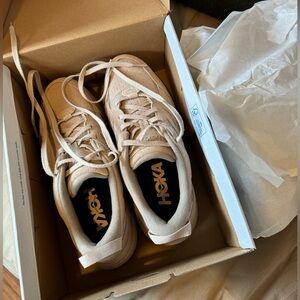 HOKA Clifton L Sneakers